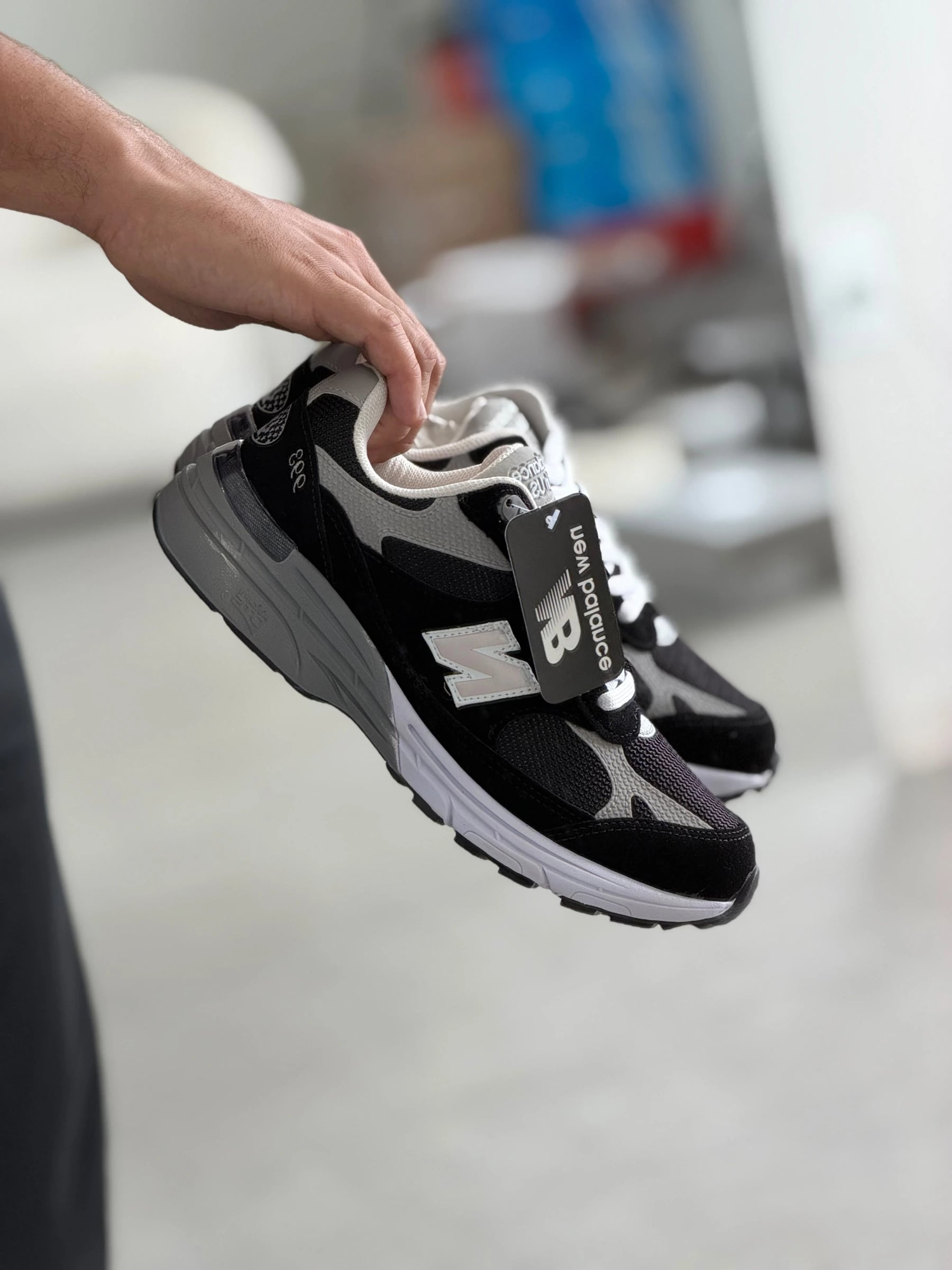 New Balance 993