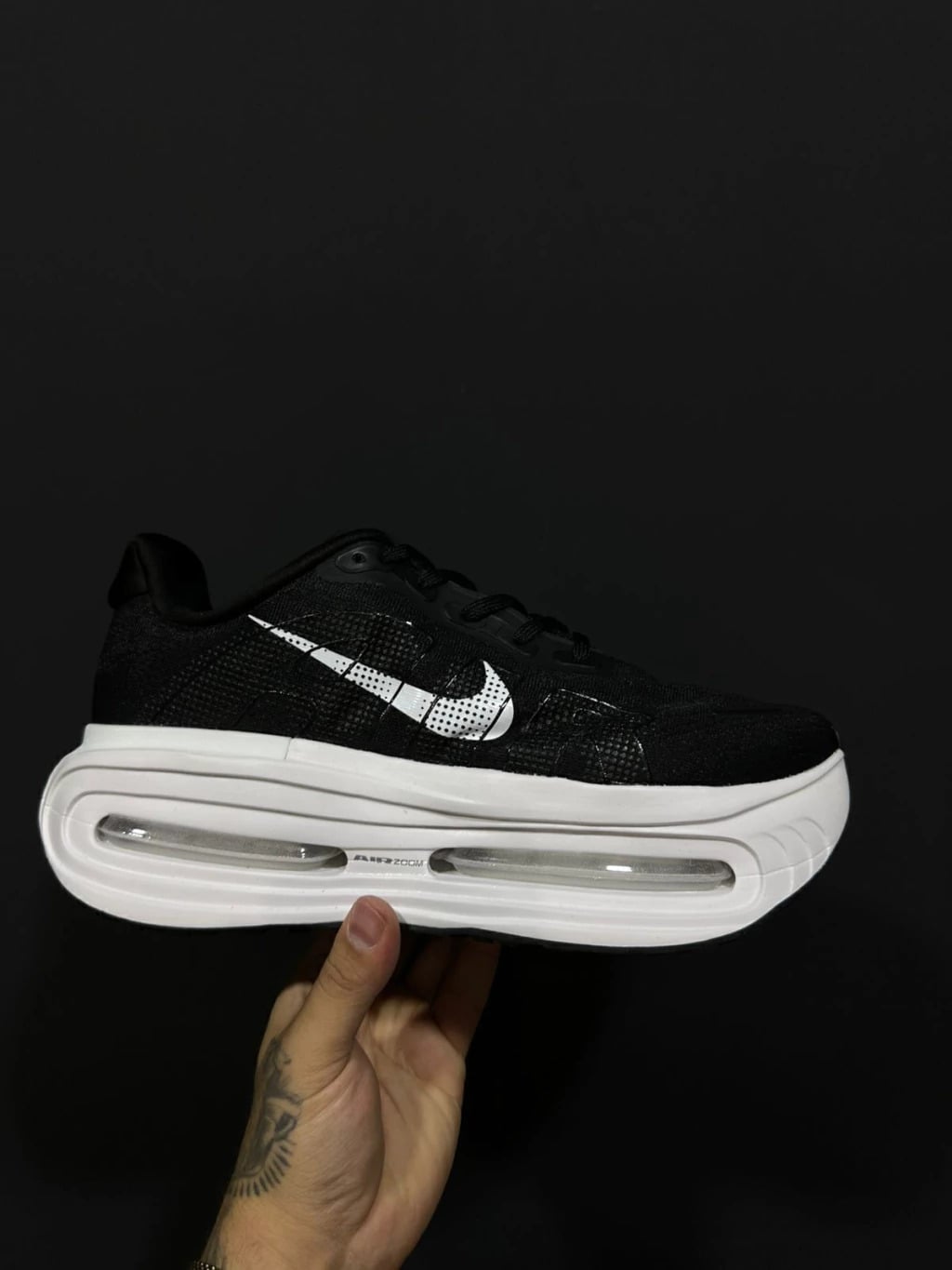 Nike Vomero Plus