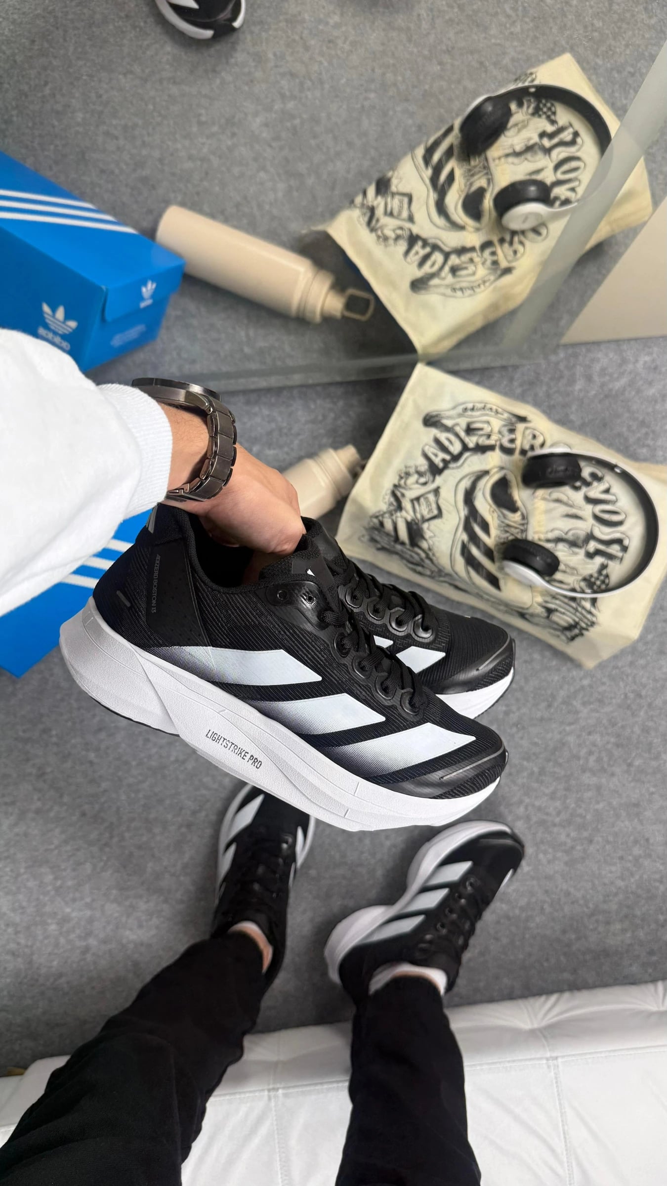 Adizero Boston 13